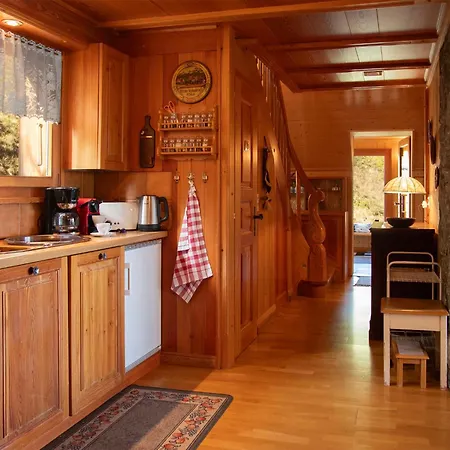 Les Portes By Interhome シャレー ラ・ズマ