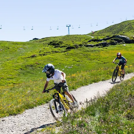 Les Portes By Interhome シャレー